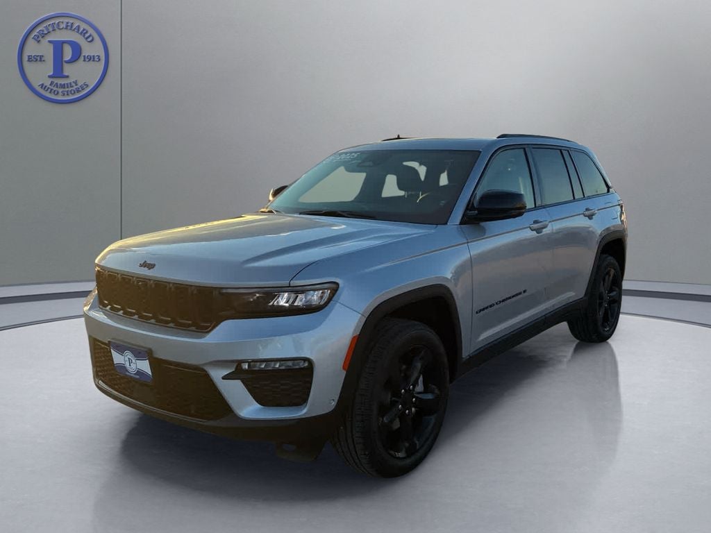 2025 Jeep Grand Cherokee — rear three-quarter view