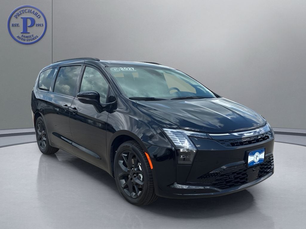 2027 Chrysler Pacifica PACIFICA LIMITED in Diamond Black Crystal Pearl-Coat Exterior Paint — front three-quarter view