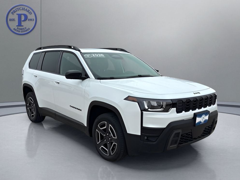 2026 Jeep Cherokee CHEROKEE LIMITED 4X4 in Bright White Clear-Coat Exterior Paint — front three-quarter view